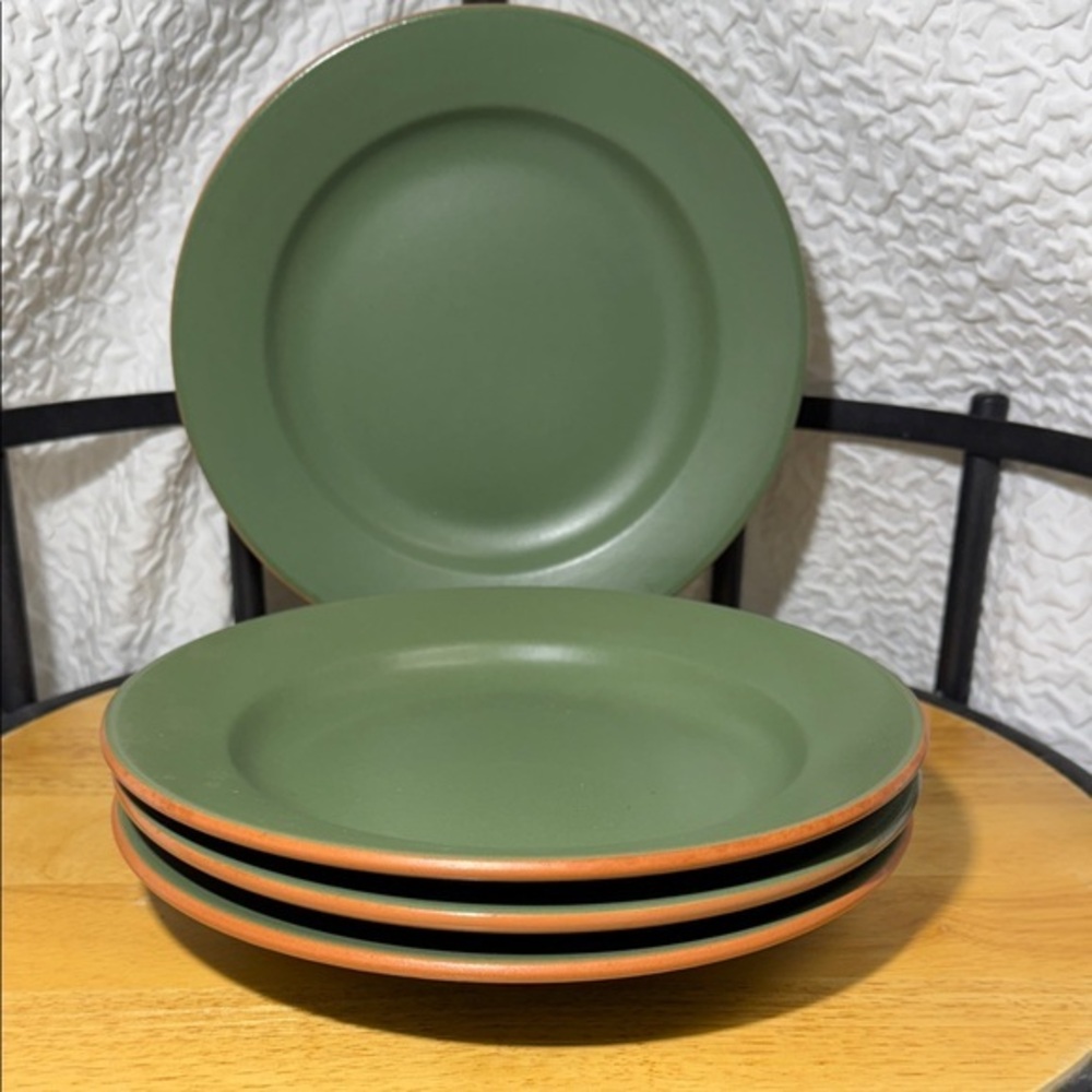 Vintage Casa Verde Elegant Pasta/Soup Bowl 9 3/4”